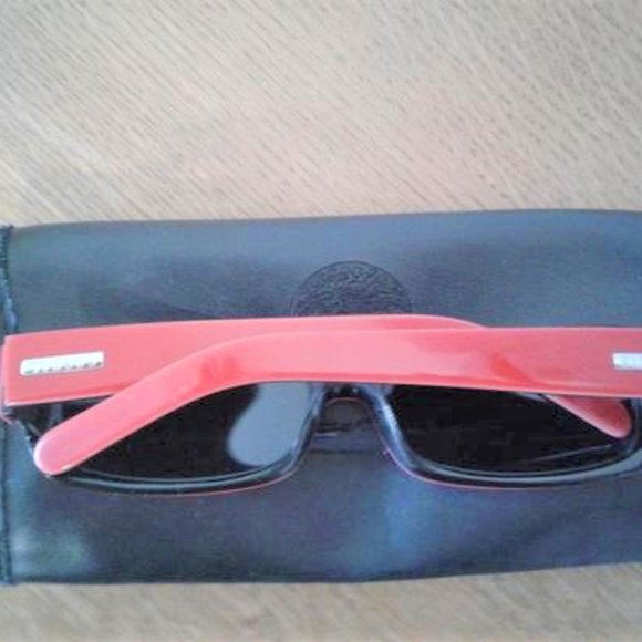New Versace Versus Fiercely Red Sunglasses main image 4